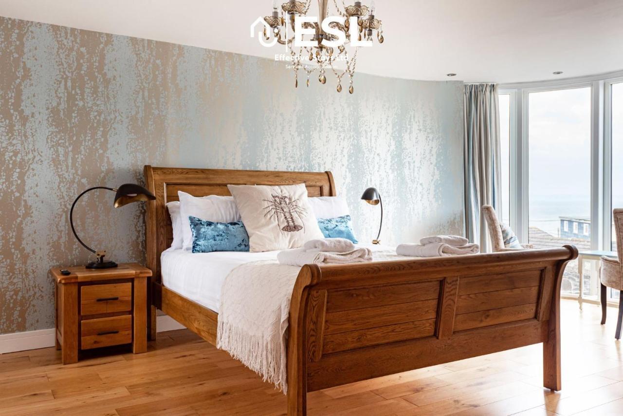 Beautiful En Suite 5 Bedroom Home With Sea Views 新码头 外观 照片